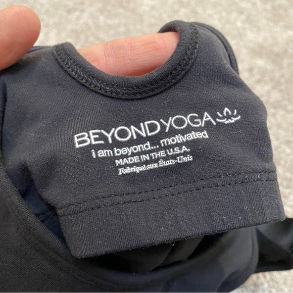 Beyond Yoga Triple Mesh Silhouette Tank Top - Picture 8 of 8